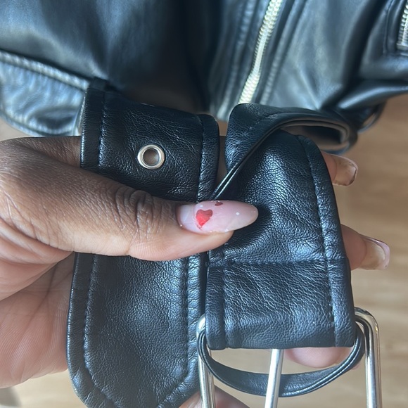 ZARA "GIRLS RULE " BLACK FAUX LEATHER OVERSIZED BIKER JACKET size small - Picture 4 of 6